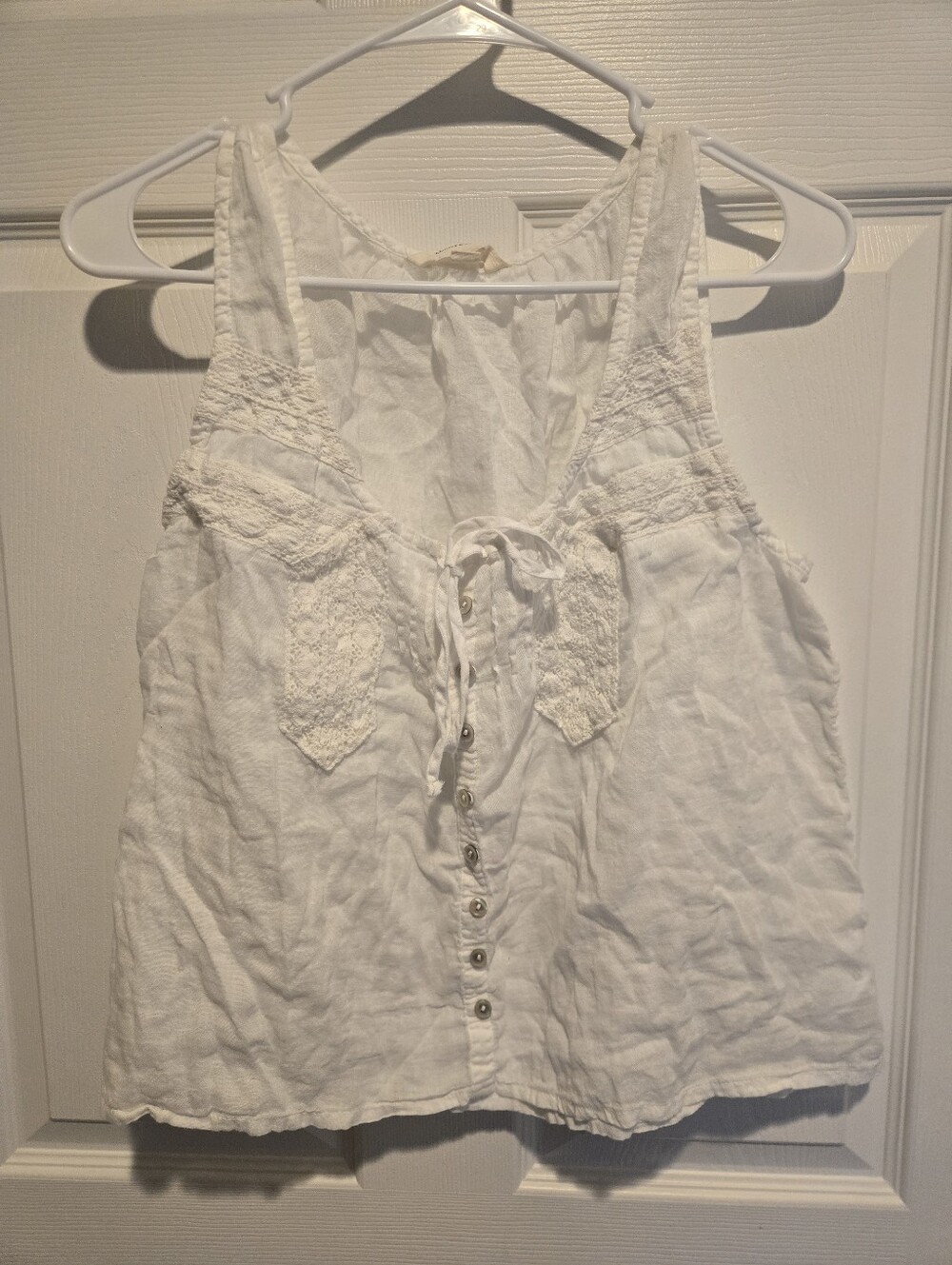 Lucky Brand Off-White Cropped Flowy Tank Size L